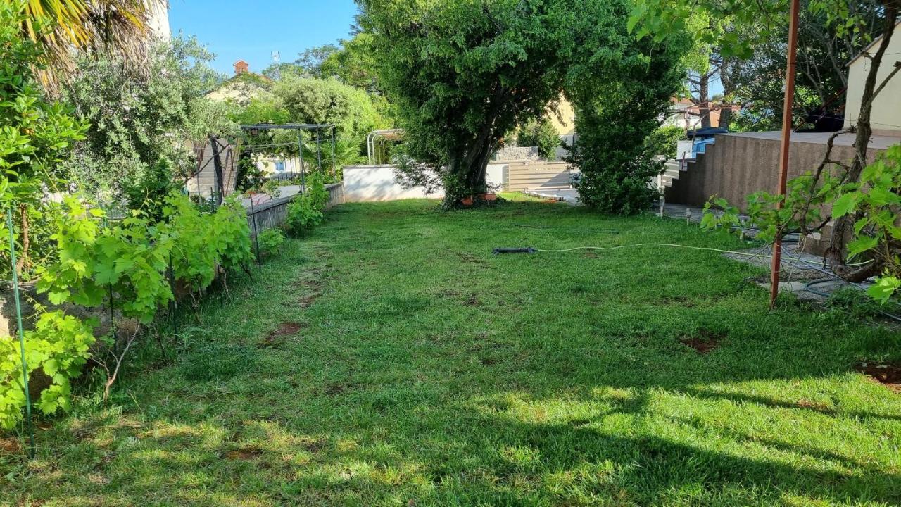 Apartman Z12 Daire Kornić Dış mekan fotoğraf
